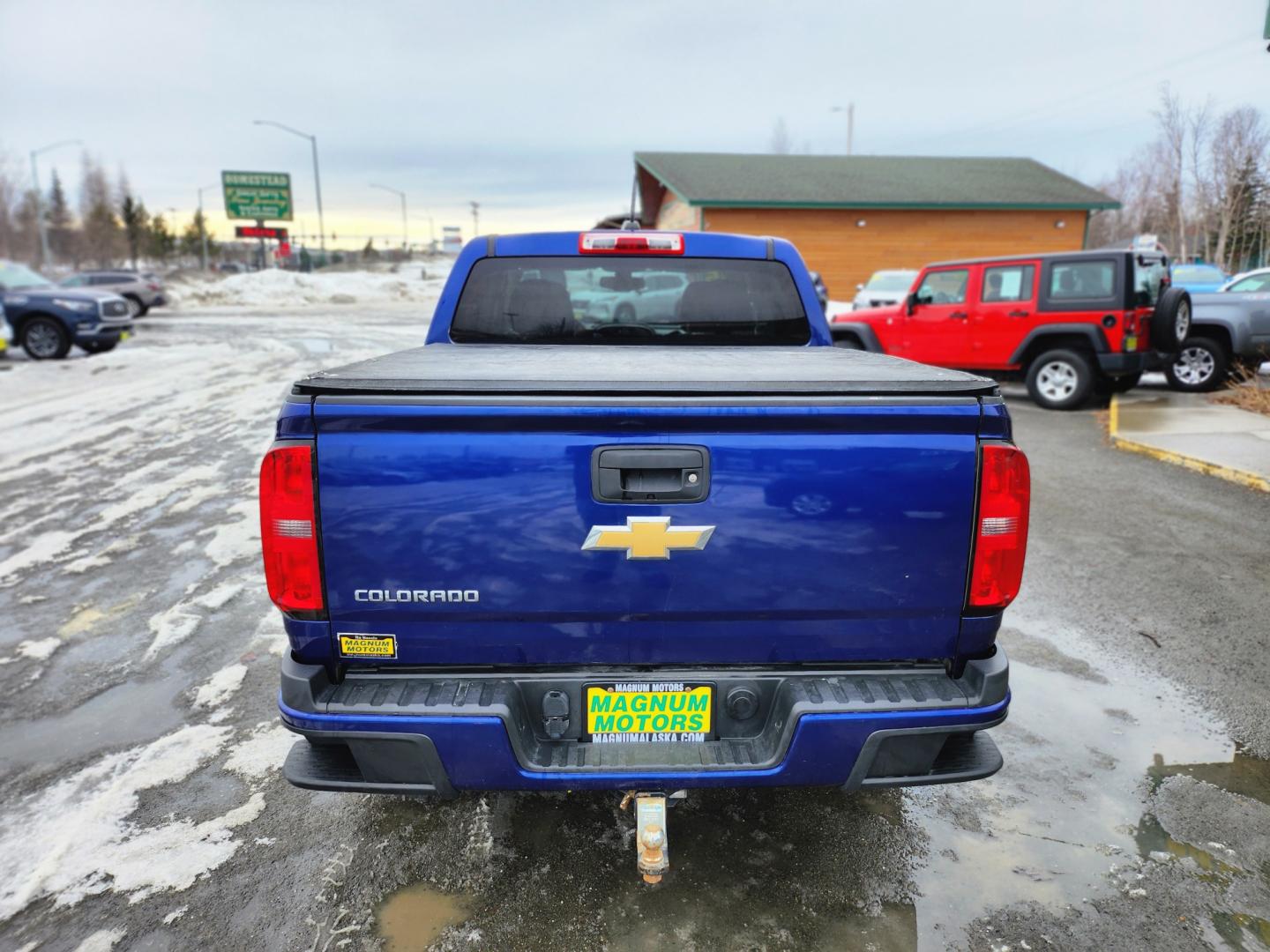 2015 Blue /BLACK Chevrolet Colorado Z71 Crew Cab 4WD Long Box (1GCGTCE34F1) with an 3.6L V6 DOHC 24V GAS engine, 6-Speed Automatic transmission, located at 1960 Industrial Drive, Wasilla, 99654, (907) 274-2277, 61.573475, -149.400146 - Photo#4